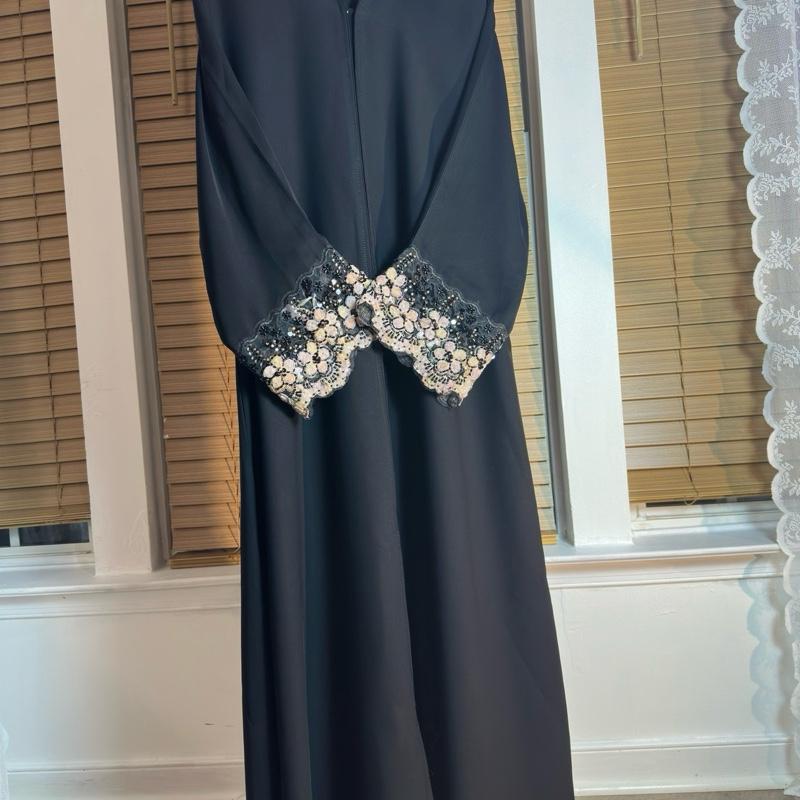 FAHIMA Abaya